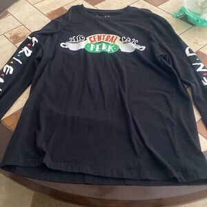 FRIENDS shirt Small